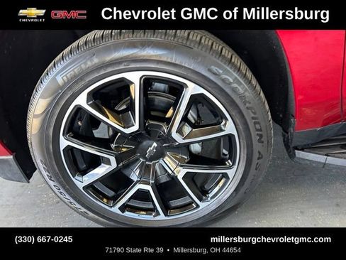 Used 2021 Chevrolet Tahoe RST w/ Luxury Package AWD/4WD image 12