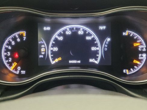 Used 2021 Jeep Grand Cherokee Limited w/ Luxury Group II RWD image 23