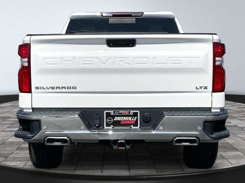Used 2021 Chevrolet Silverado 1500 LTZ AWD/4WD image 5