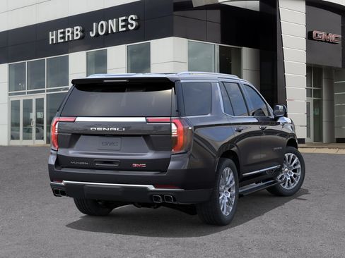 New 2026 GMC Yukon Denali w/ Sun & Power Step Package AWD/4WD image 4