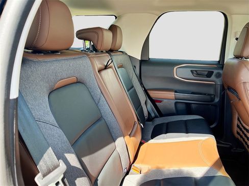 Used 2023 Ford Bronco Sport Outer Banks w/ Tech Package image 27