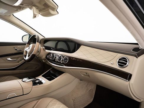 Used 2018 Mercedes-Benz S 560 Sedan image 29