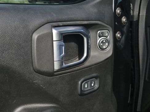 Used 2023 Jeep Wrangler Unlimited Sport AWD/4WD image 24