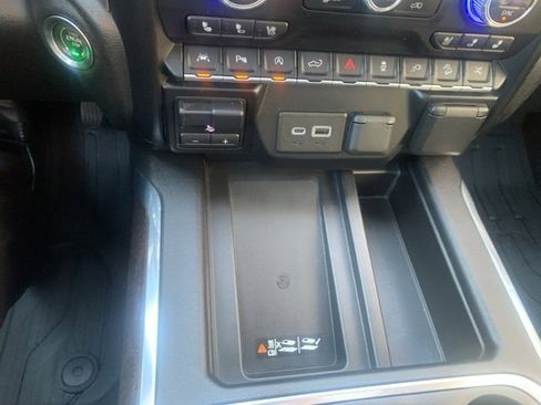 Used 2019 GMC Sierra 1500 Denali w/ Denali Ultimate Package image 36