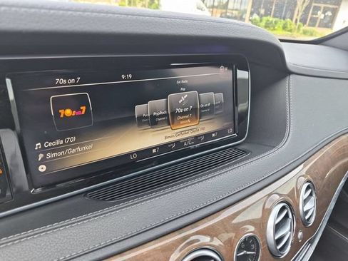 Used 2014 Mercedes-Benz S 550 Sedan image 24