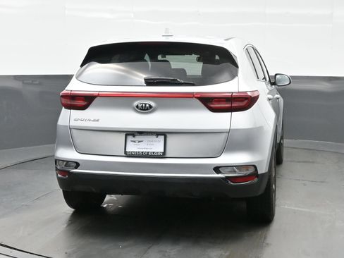 Used 2022 Kia Sportage LX image 5