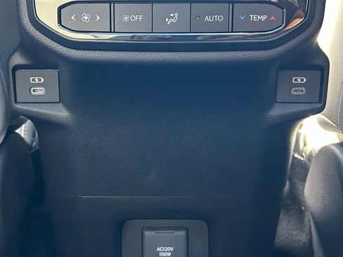 New 2026 Toyota Grand Highlander AWD image 18