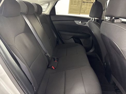 Used 2020 Kia Forte LXS image 24