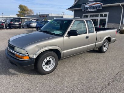 Used 2003 Chevrolet S10 Pickup 2WD Extended Cab