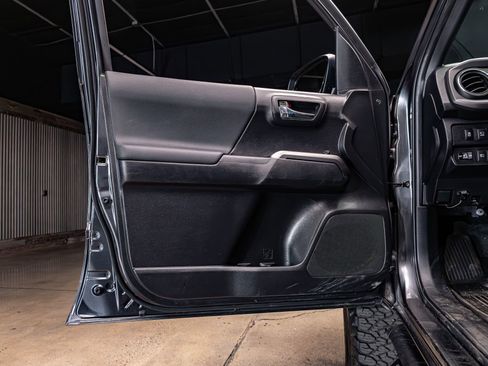 Used 2023 Toyota Tacoma TRD Sport w/ Advanced Technology Package image 26