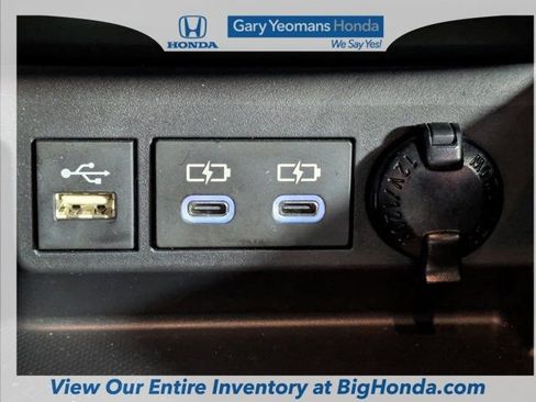 Used 2023 Toyota Highlander Platinum image 29