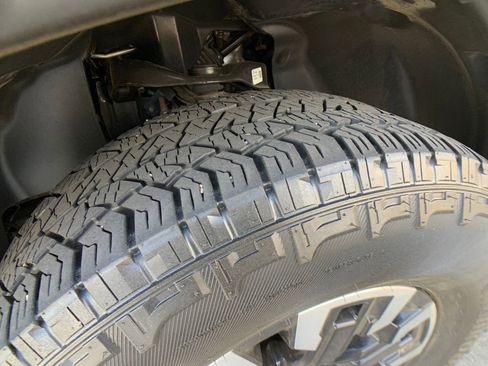 Used 2023 Nissan Frontier PRO-4X w/ Tow Package image 30