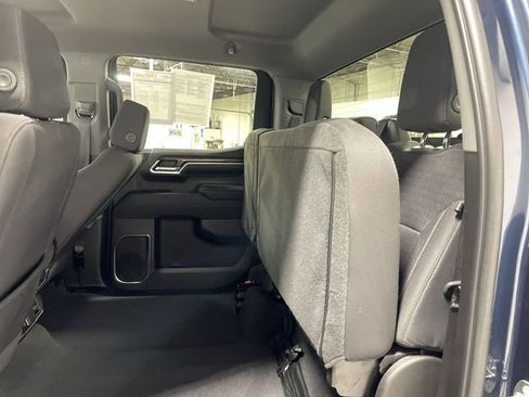 Used 2022 Chevrolet Silverado 1500 LT image 16