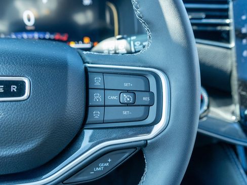 Used 2022 Jeep Wagoneer Series I w/ Convenience Group I image 27