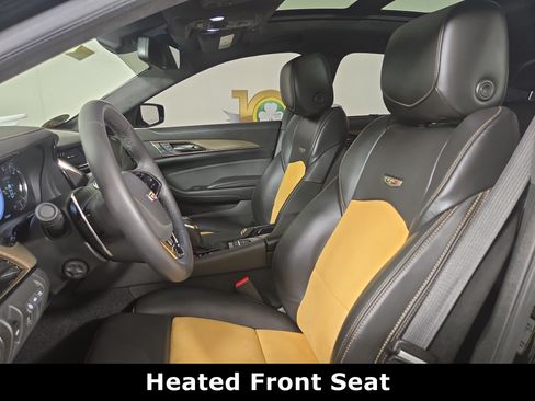 Used 2019 Cadillac CTS V w/ Carbon Fiber Package RWD image 11