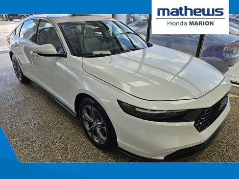 Used 2024 Honda Accord EX image 1
