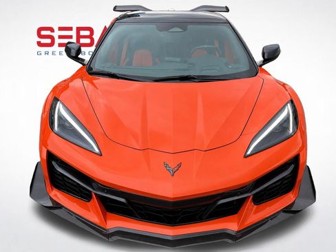 Used 2025 Chevrolet Corvette Z06 w/ Z07 Performance Package RWD image 15