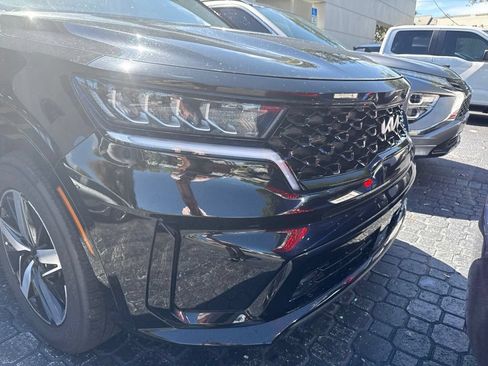 Used 2022 Kia Sorento EX w/ Panoramic Sunroof Package FWD image 24