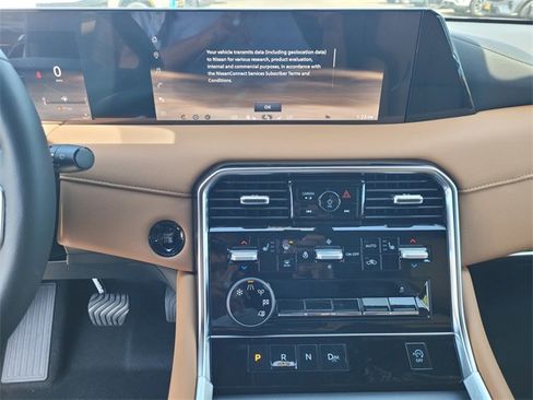 New 2025 Nissan Armada SL image 10