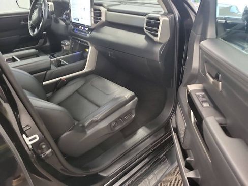 Used 2022 Toyota Tundra Limited AWD/4WD image 6