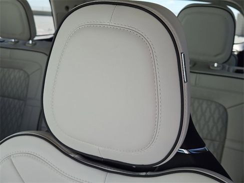 Certified 2024 Lincoln Aviator Black Label w/ Dynamic Handling Package image 15