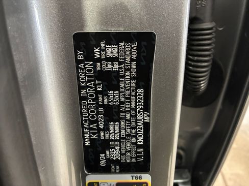 Used 2025 Kia Soul LX w/ LX Technology Package image 27