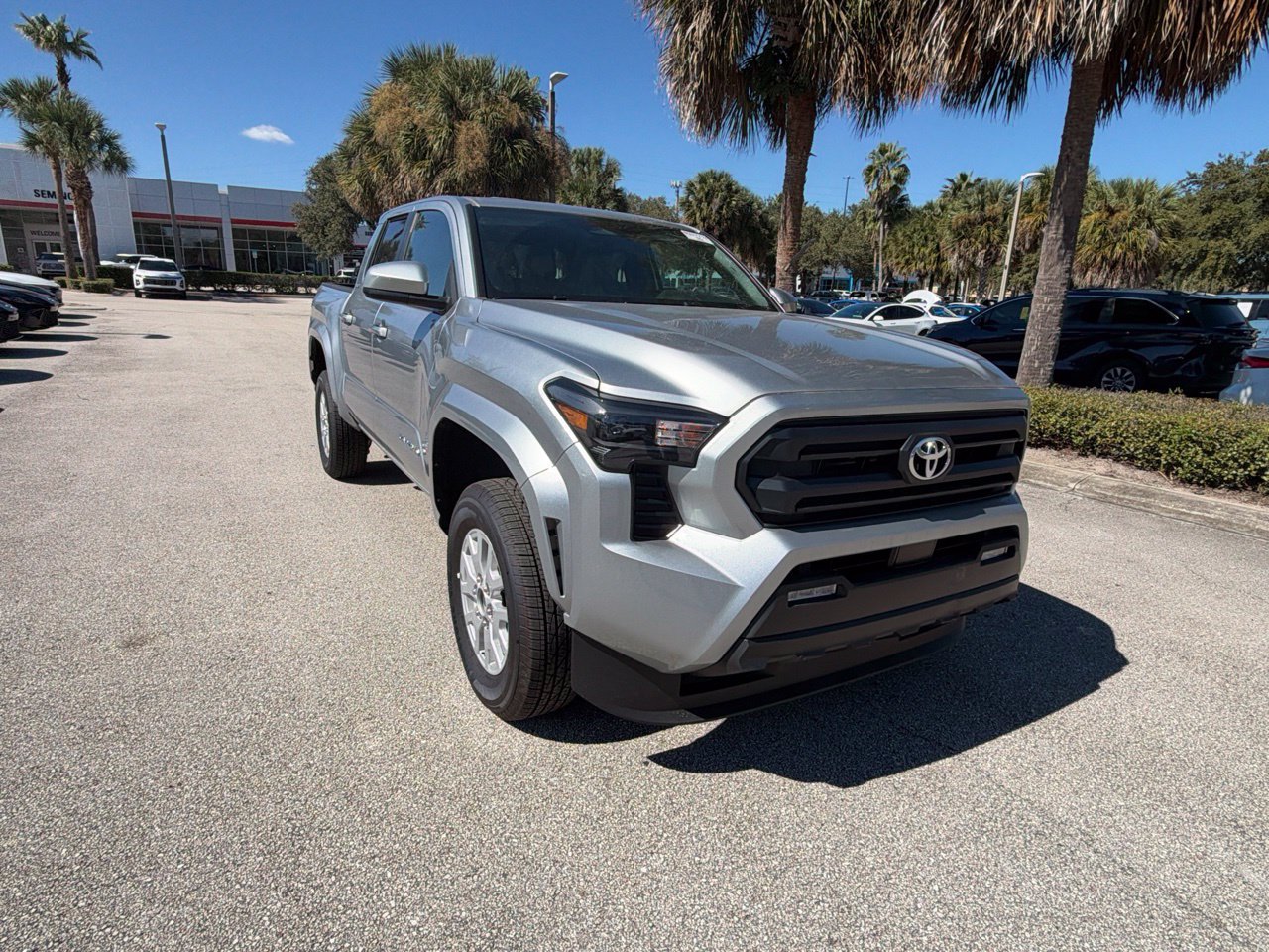Used 2026 Toyota Tacoma SR5 AWD/4WD image 6