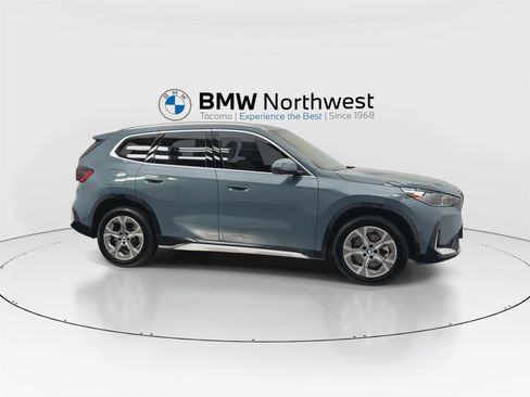 Used 2025 BMW X1 xDrive28i w/ Technology Package AWD/4WD image 5