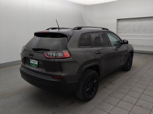 Used 2023 Jeep Cherokee Altitude Lux image 9