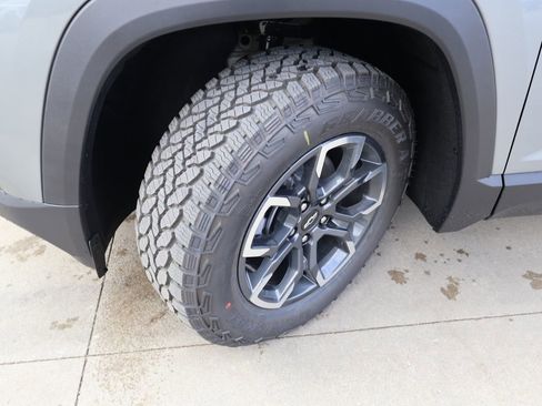 New 2026 Chevrolet Equinox ACTIV w/ Safety and Technology Package image 37