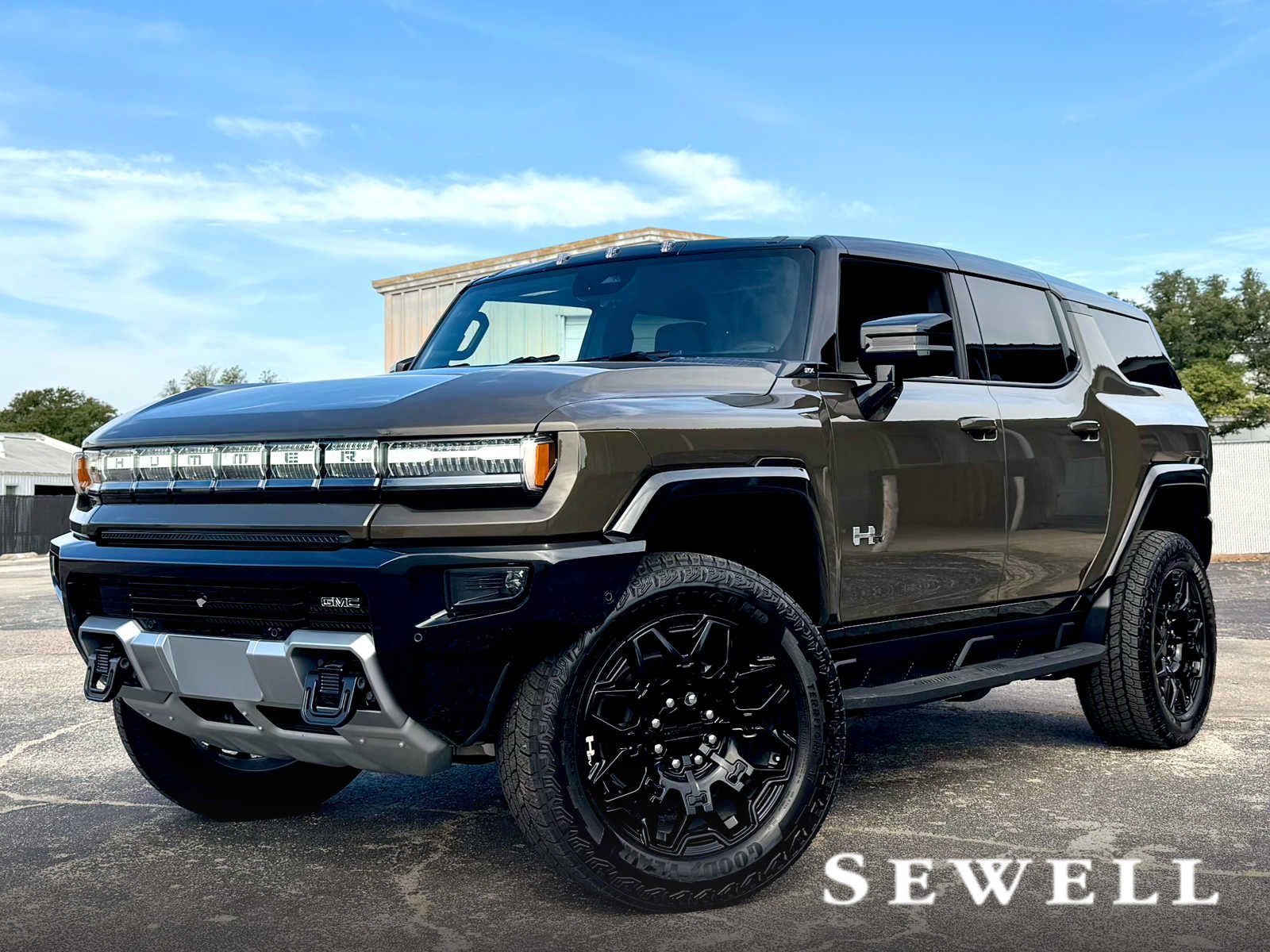 Certified 2026 GMC Hummer EV SUV AWD/4WD image 1