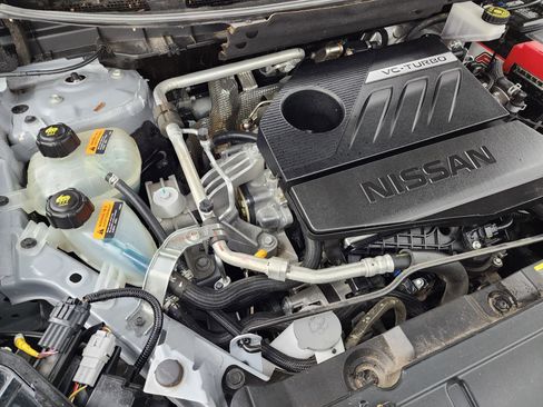 Used 2023 Nissan Rogue SV image 19