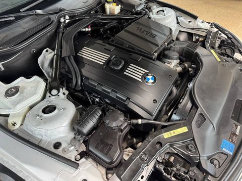 Used 2009 BMW Z4 sDrive35i RWD image 34