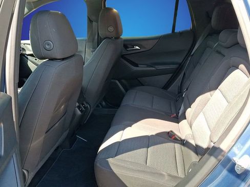 Used 2025 Chevrolet Equinox LT AWD/4WD image 7