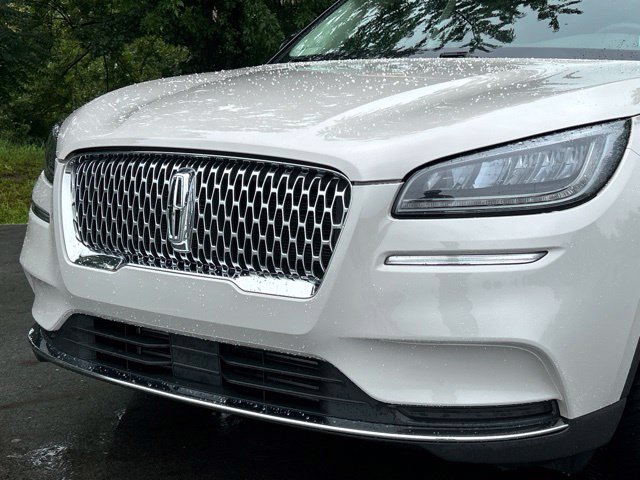 Used 2022 Lincoln Corsair AWD w/ Equipment Group 101A image 11