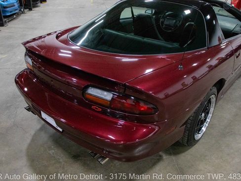 Used 2001 Chevrolet Camaro Z28 w/ Preferred Equipment Group 2 image 16