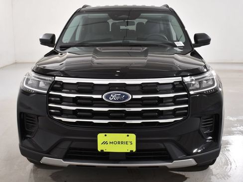 New 2026 Ford Explorer Active AWD/4WD image 3