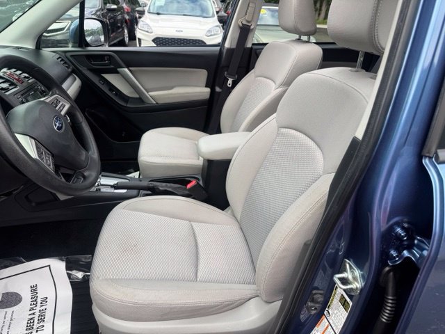 Used 2015 Subaru Forester 2.5i Premium w/ All-Weather Package AWD/4WD image 19