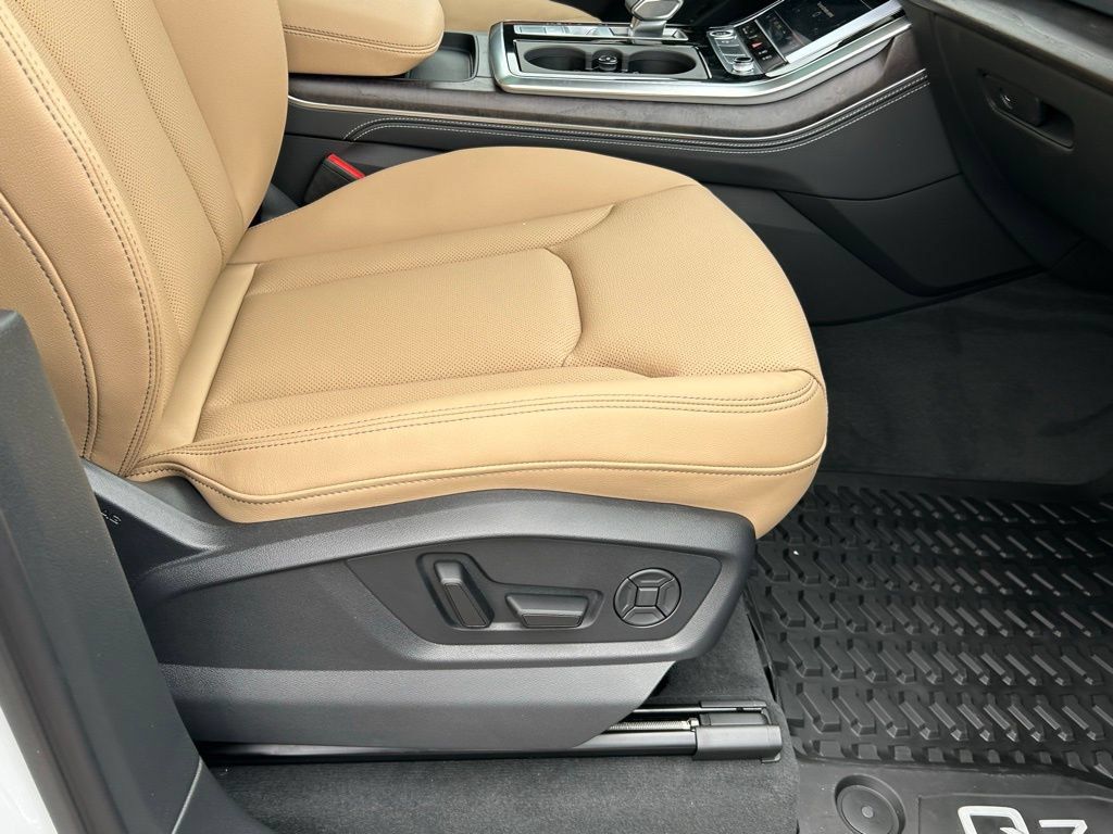 New 2026 Audi Q7 Premium Plus w/ Premium Plus Package AWD/4WD image 57