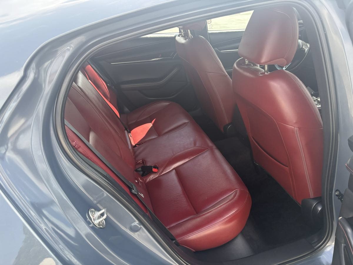 Used 2025 MAZDA MAZDA3 Carbon AWD/4WD image 20