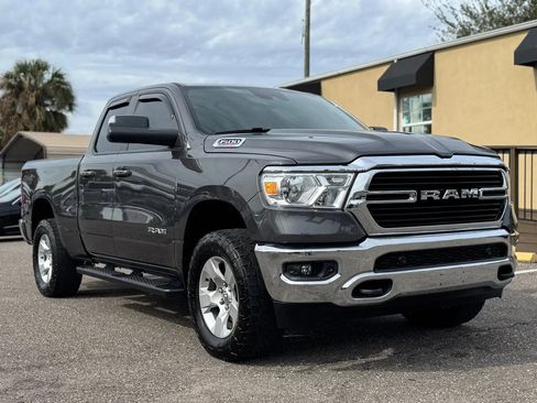 Used 2022 RAM 1500 Big Horn AWD/4WD image 3