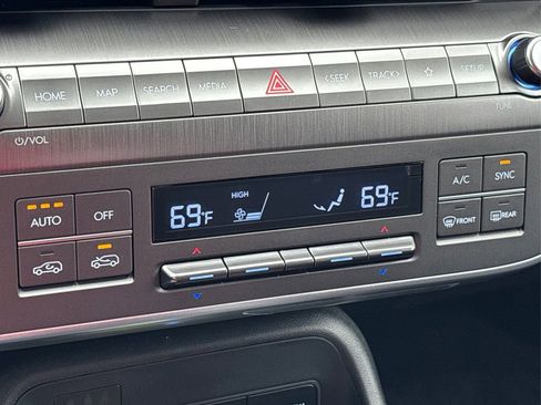New 2026 Hyundai Kona SEL Sport AWD/4WD image 19
