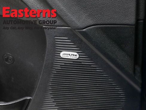 Used 2022 Dodge Challenger R/T Scat Pack w/ Scat Pack Stripe image 21