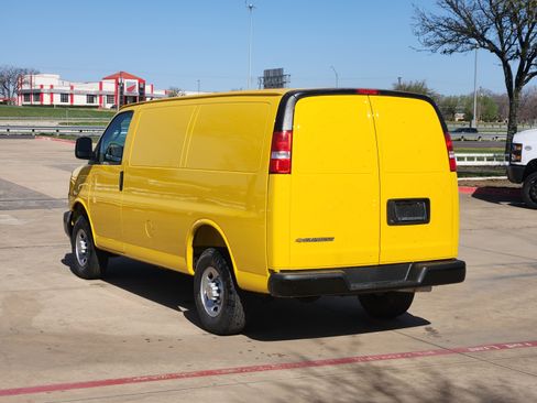 New 2025 Chevrolet Express 2500 image 3