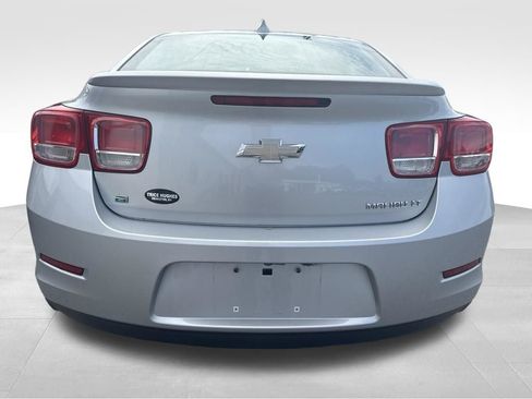 Used 2015 Chevrolet Malibu LT w/ Power Convenience Package FWD image 7