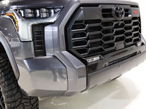 Used 2023 Toyota Tundra Limited w/ TRD Off-Road Package AWD/4WD image 28