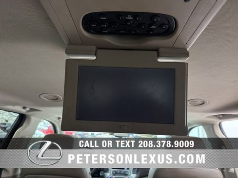 Used 2015 Chevrolet Suburban LTZ image 21