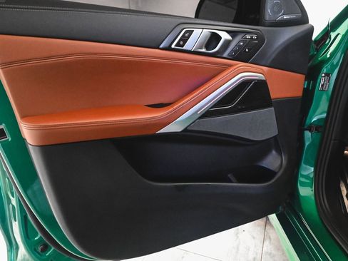 Used 2024 BMW X6 M60i image 8