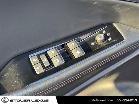 Used 2025 Jeep Wagoneer S Limited image 14