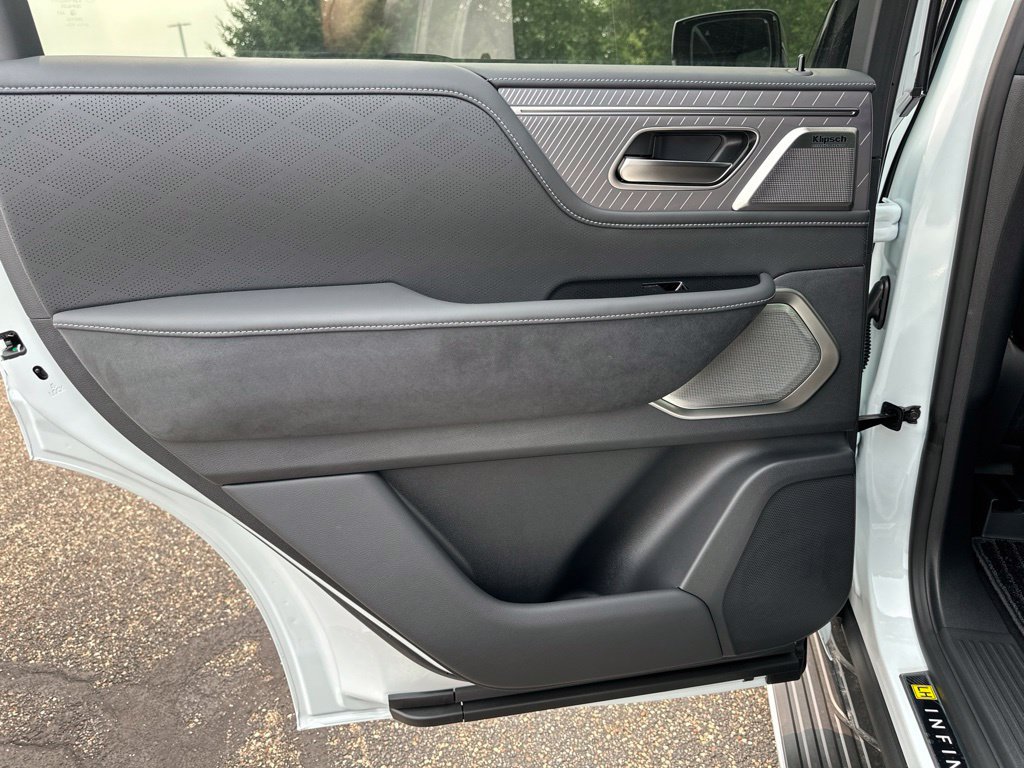 New 2027 INFINITI QX80 Autograph AWD/4WD image 29